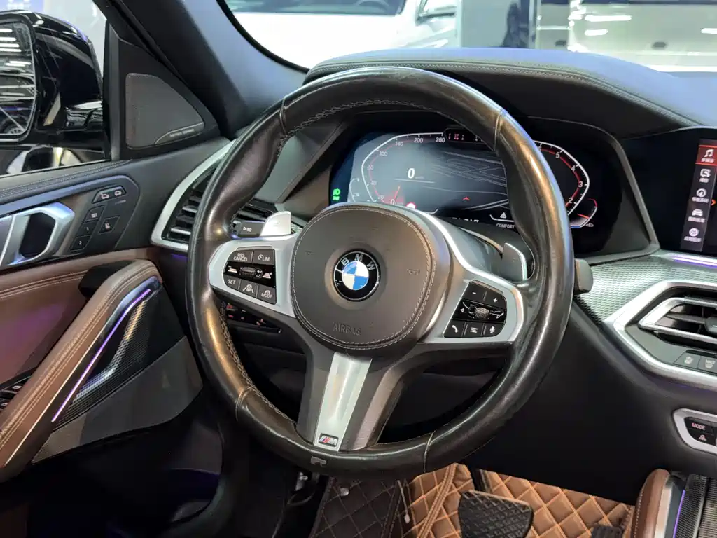 BMW X6 2020 — фото 13