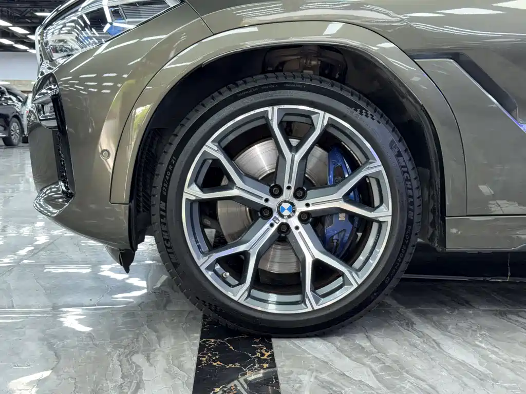 BMW X6 2020 — фото 19