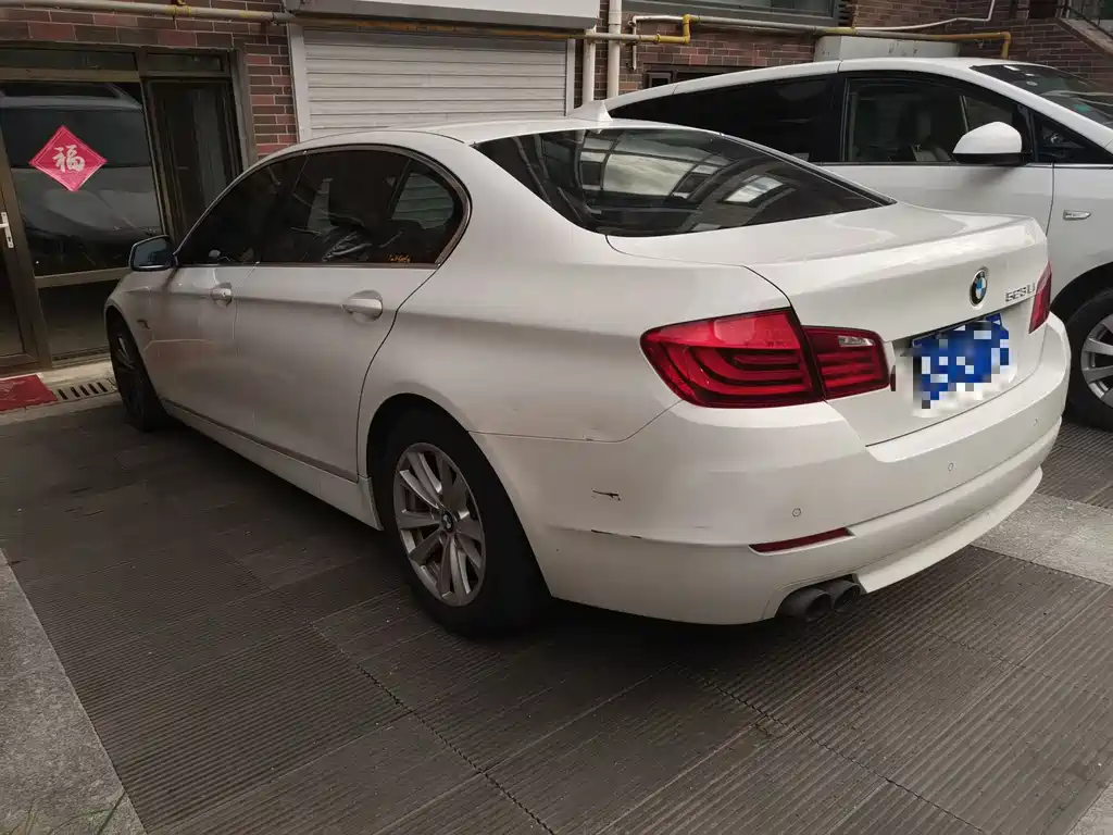 BMW 5 Series 2012