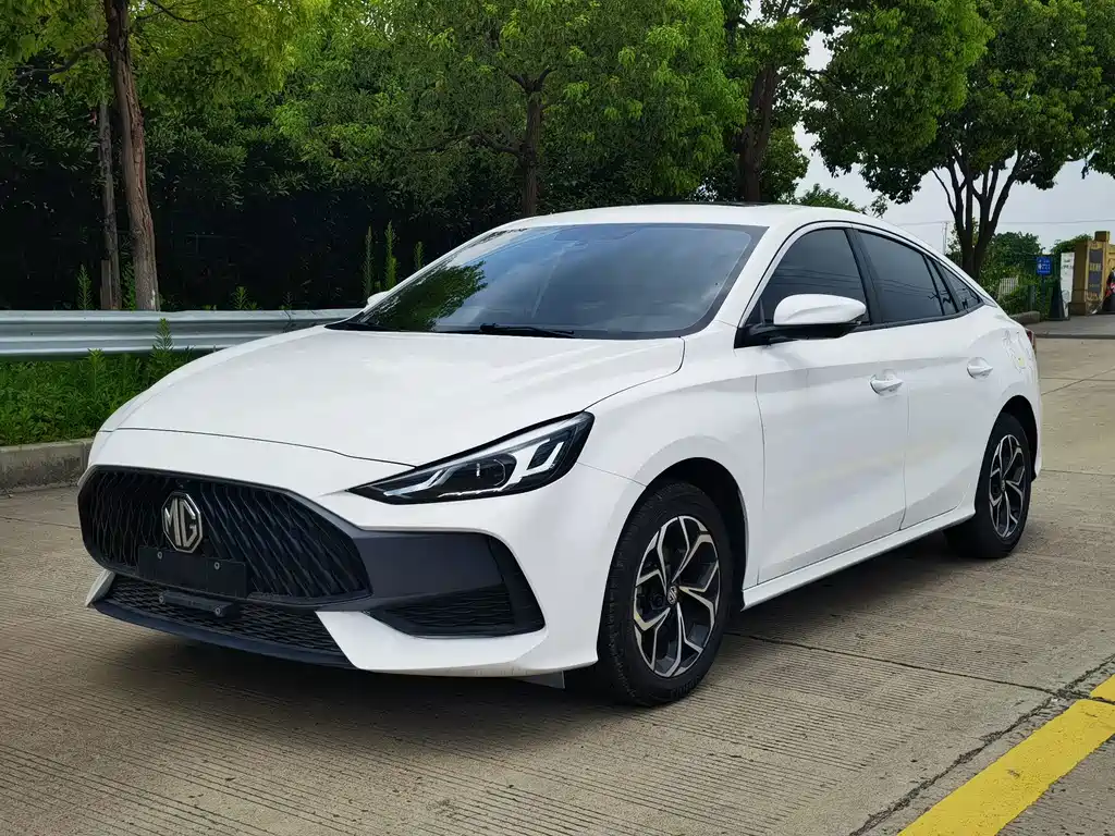 MG MG5 2023
