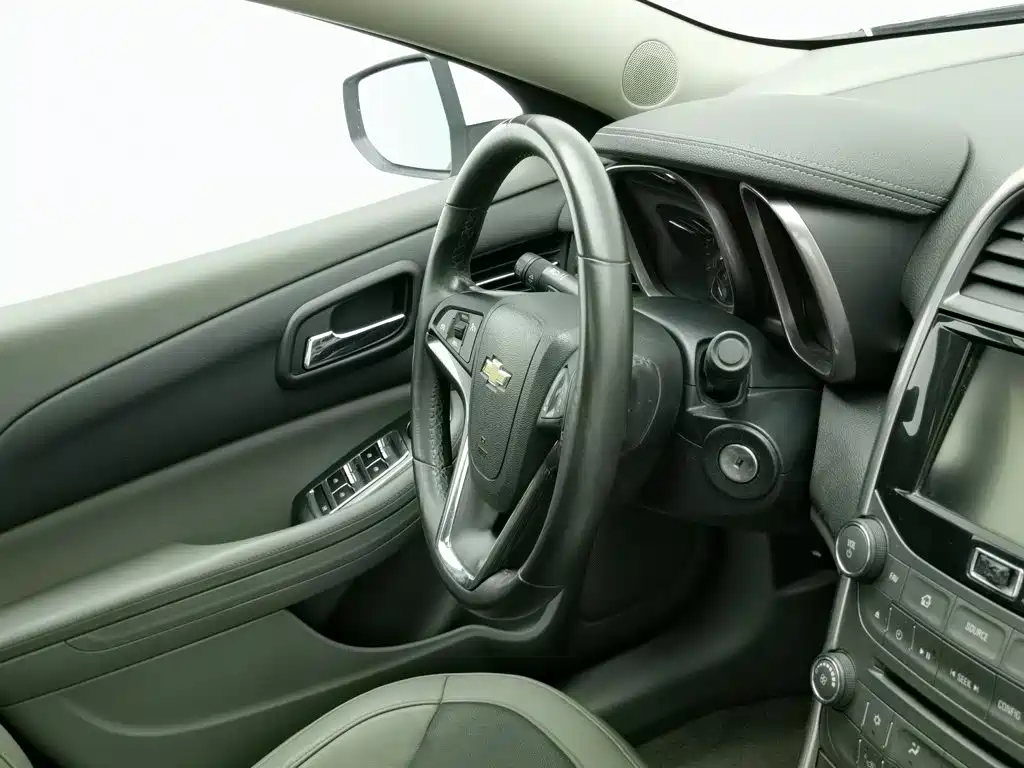 Chevrolet Malibu 2014 — фото 22