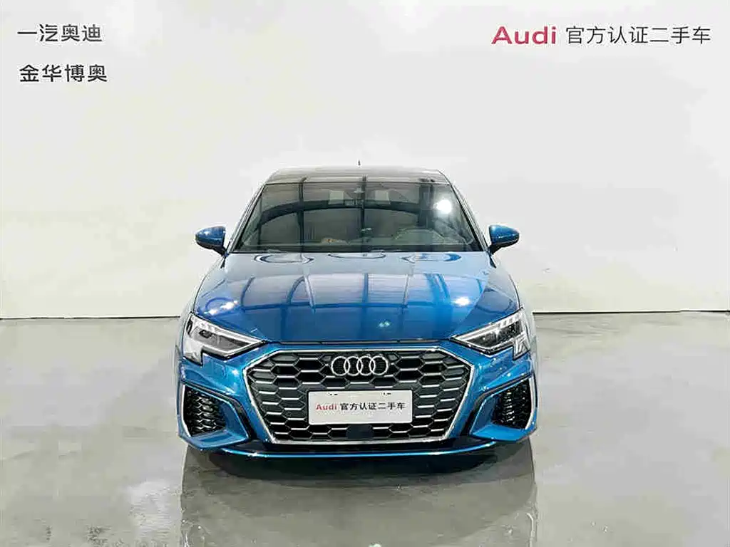 Audi A3 2022 — фото 2