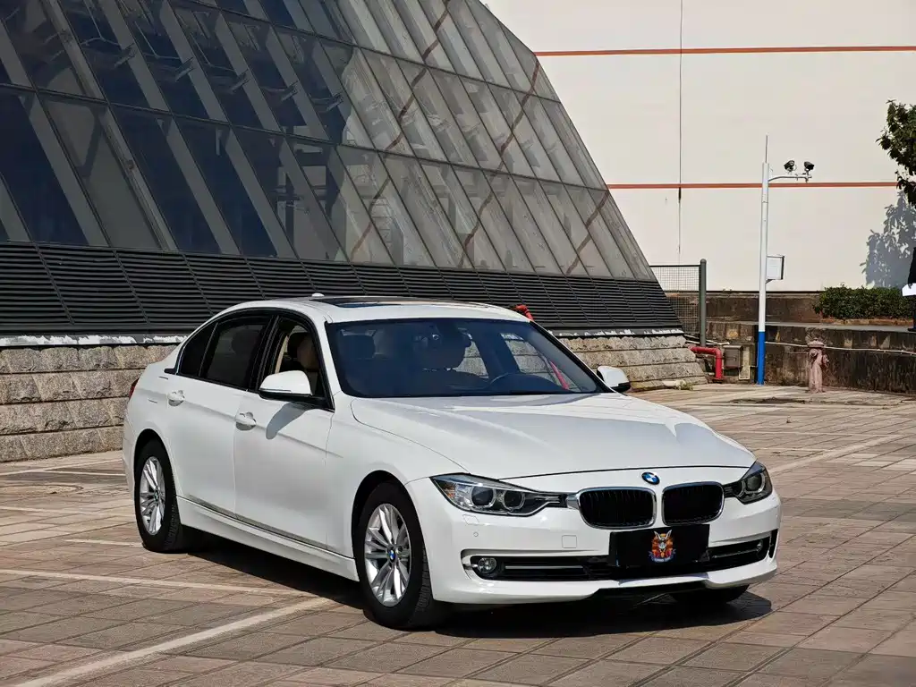 BMW 3 Series 2015 — фото 3