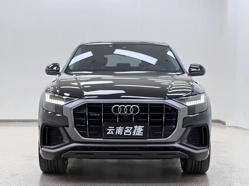 Audi Q8 2021 — фото 2