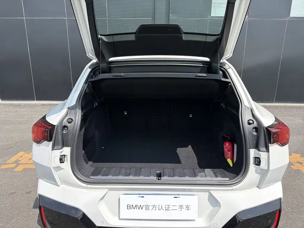BMW X2 M35i 2026 — фото 10