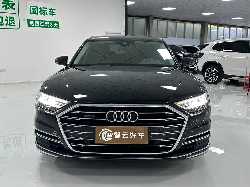 Audi A8 2020 — фото 2
