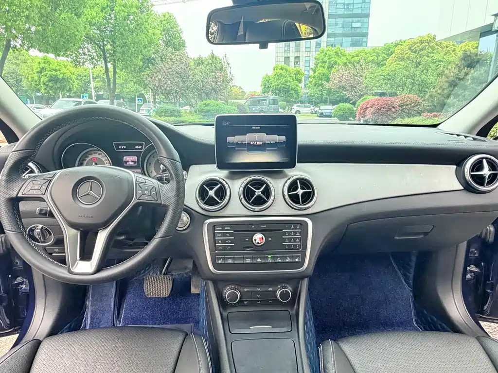 Mercedes-Benz GLA 2016 — фото 14