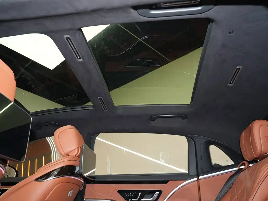 Mercedes-Benz Maybach S-Class 2021 — фото 16