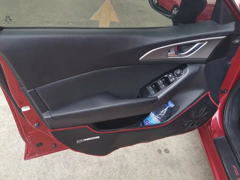 Mazda 3 Angkesela 2019