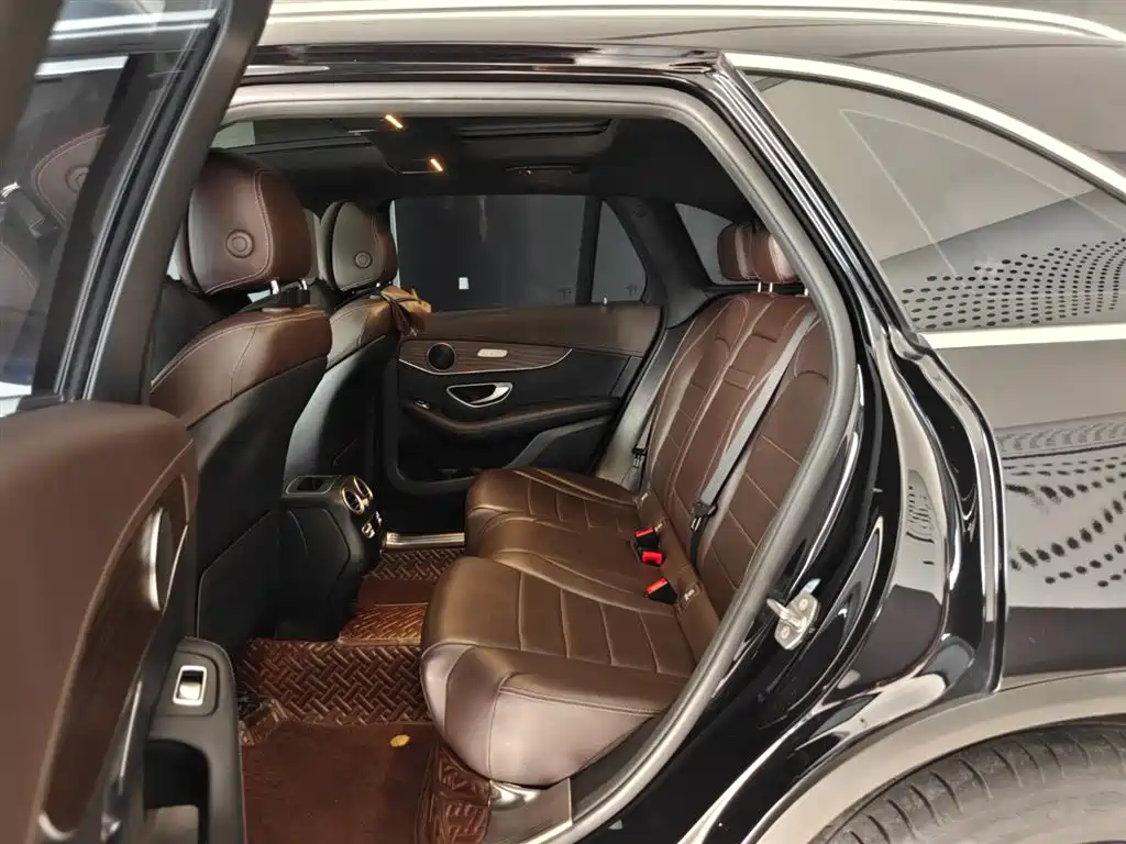 Mercedes-Benz GLC 2023 — фото 10