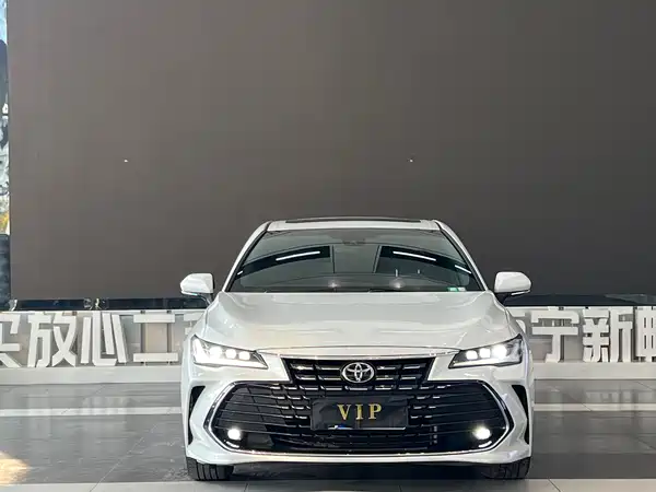 Toyota Avalon 2022
