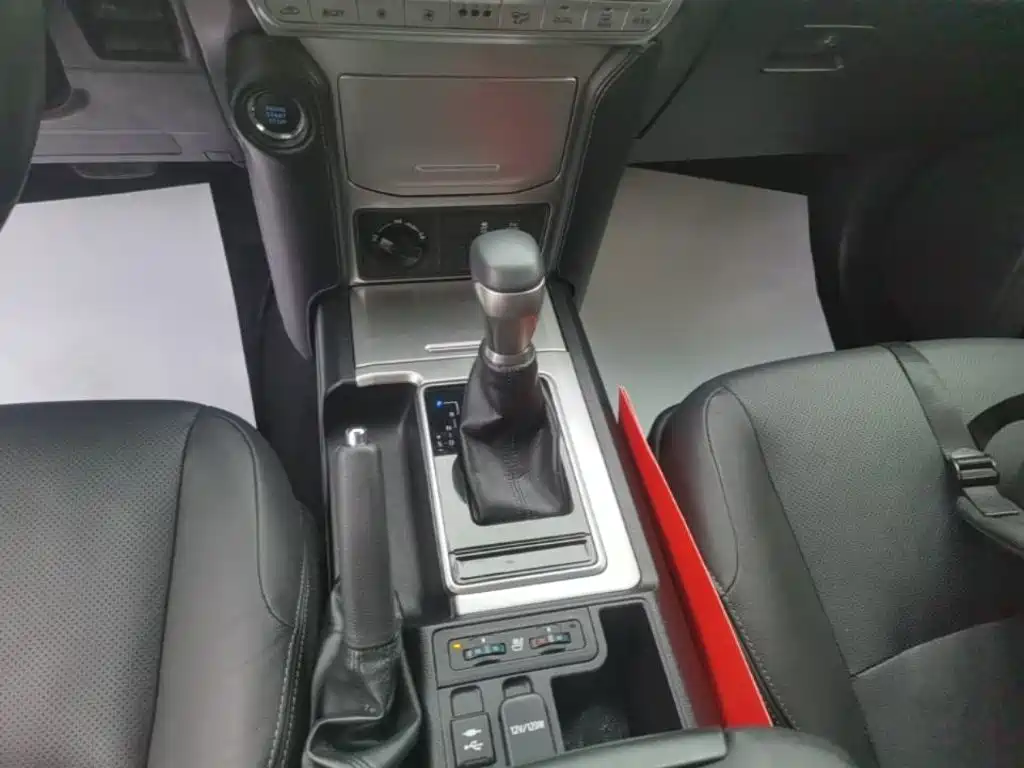 Toyota Prado 2019 — фото 14