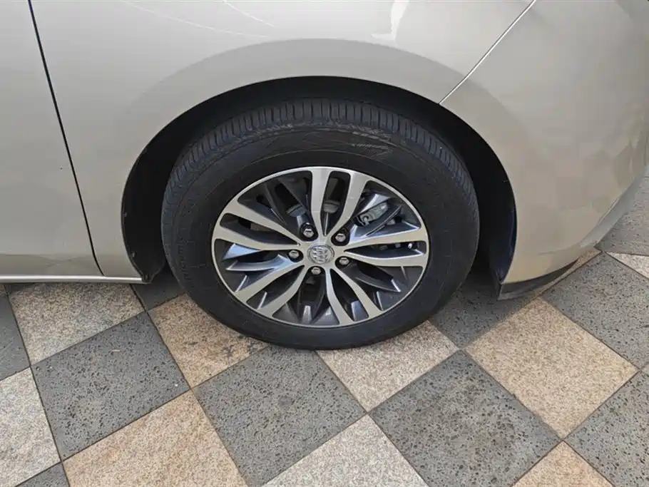 Buick GL8 2018