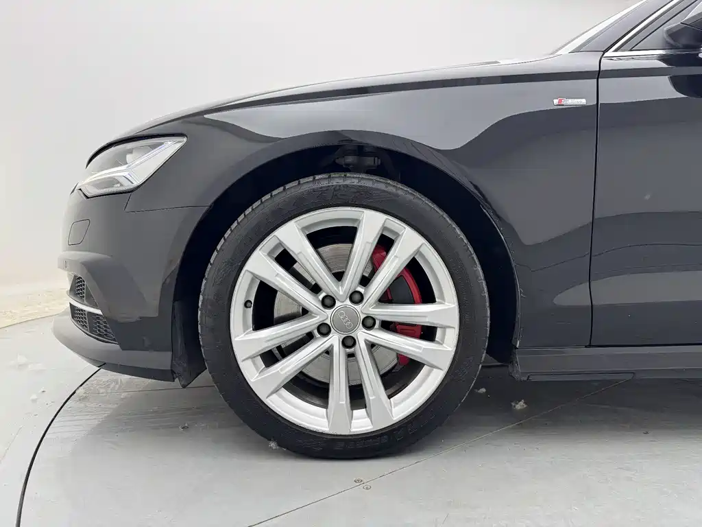 Audi A6L 2018 — фото 13