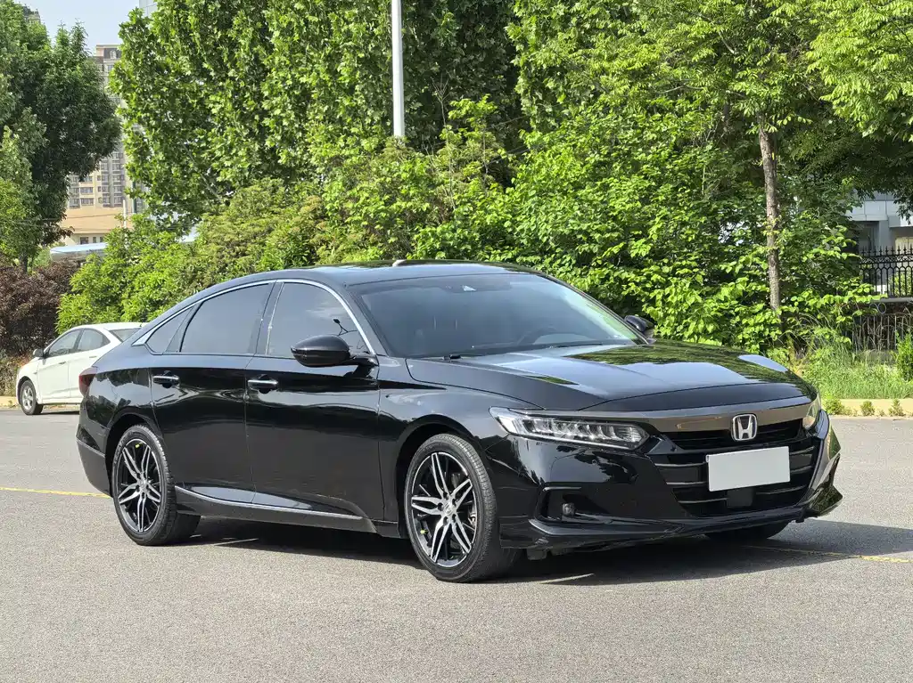 Honda Accord 2023 — фото 9