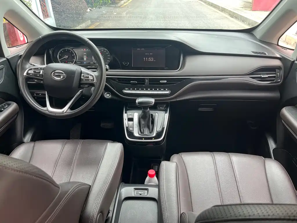 GAC Motor Trumpchi M6 2020 — фото 8