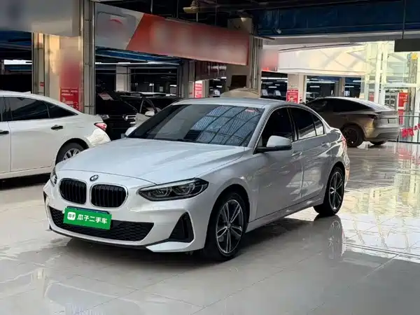 BMW 1 Series 2021