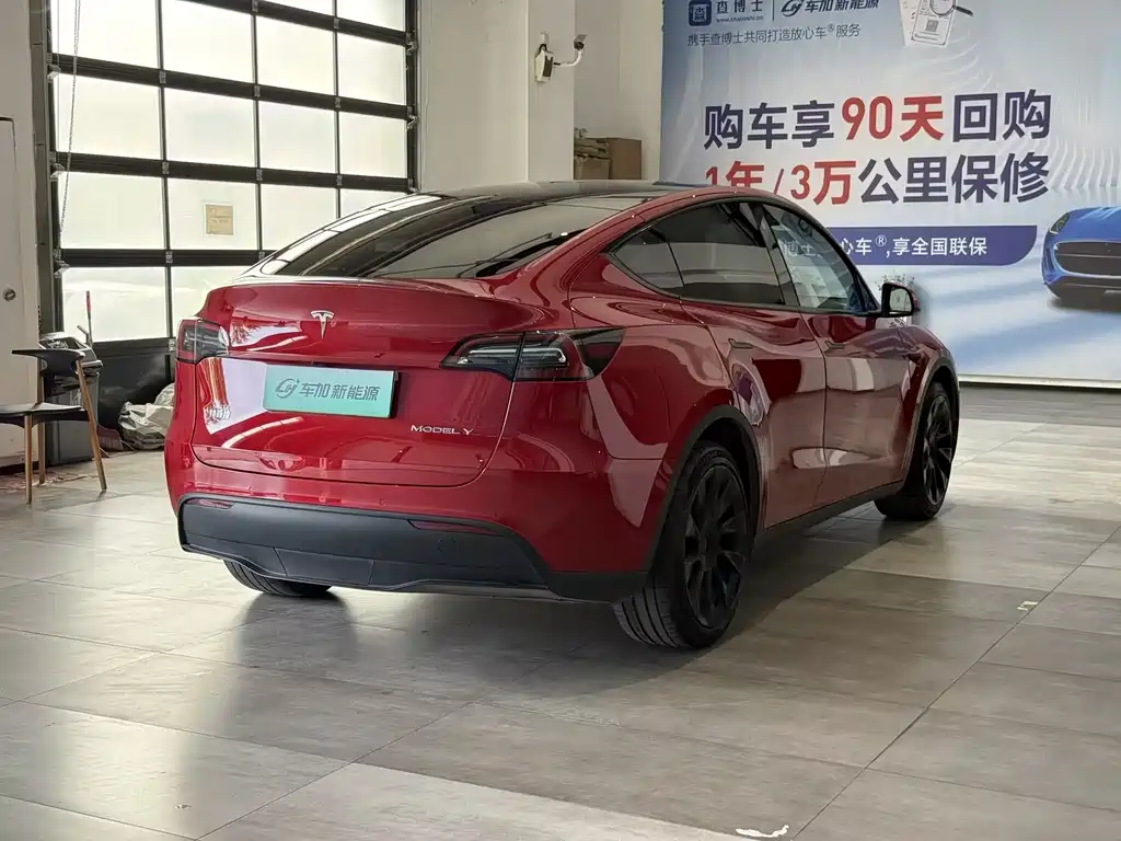 Tesla Model Y 2021 — фото 9