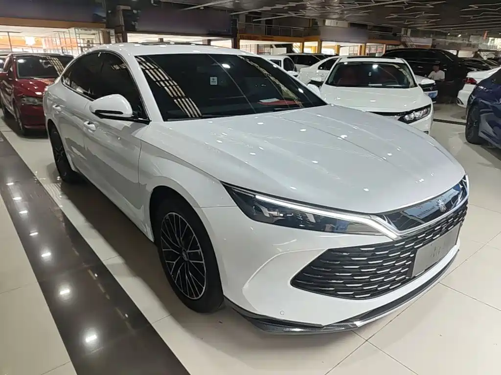 BYD Qin L 2025 — фото 4