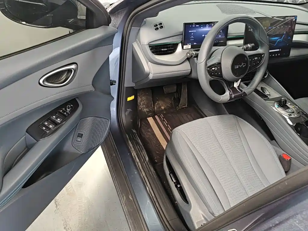 BYD Seal 06GT 2025 — фото 16