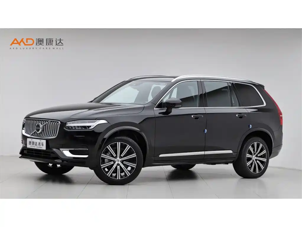 Volvo XC90 2022 — фото 1