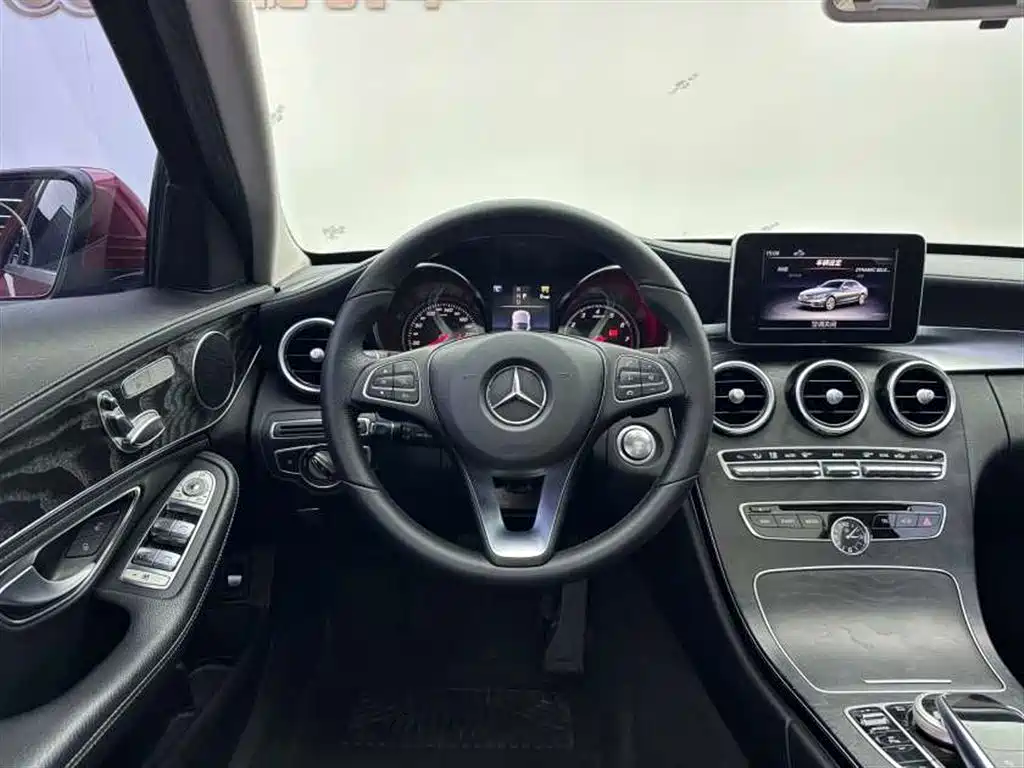 Mercedes-Benz C-Class 2018 — фото 9