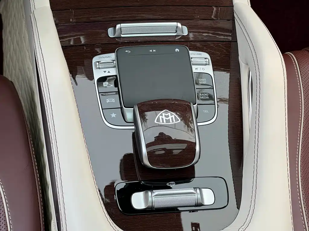 Mercedes-Benz GLS 2021 — фото 21
