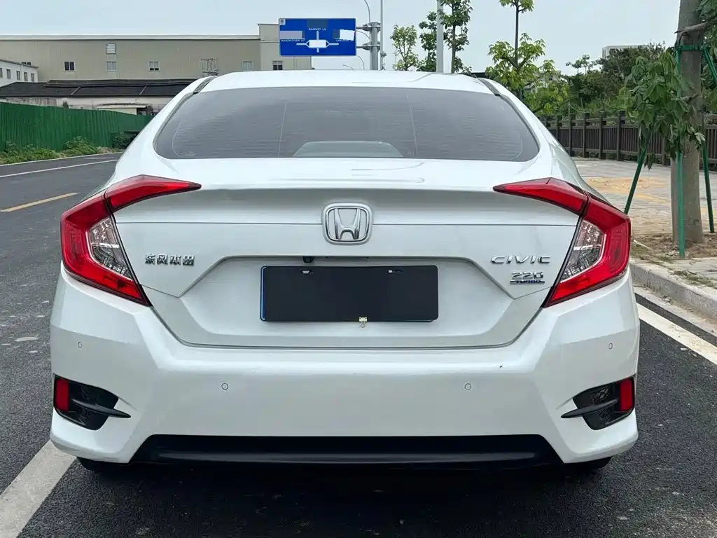 Honda Civic 2020 — фото 4