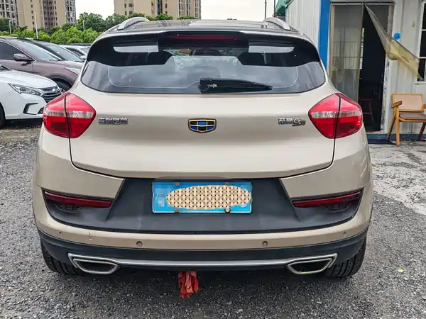 Geely Emgrand GS 2016
