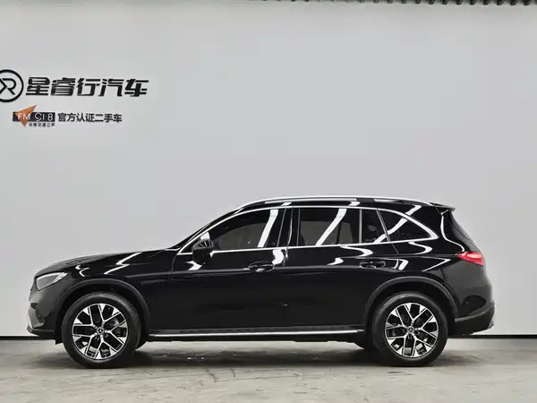 Mercedes-Benz GLC 2023