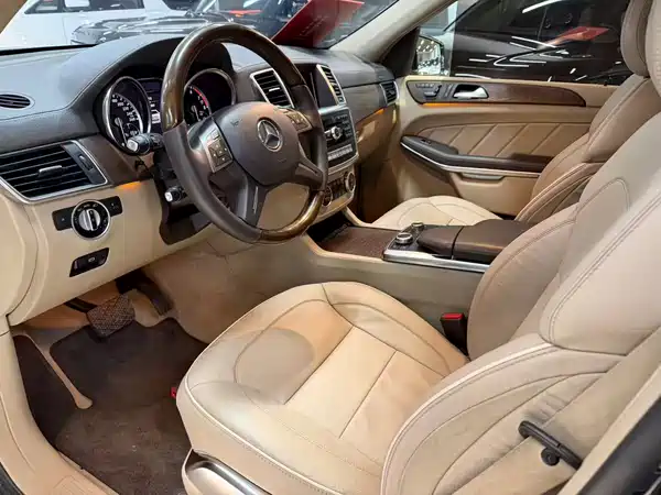Mercedes-Benz GL-Class 2013
