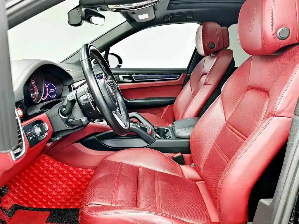 Porsche Cayenne 2022 — фото 13