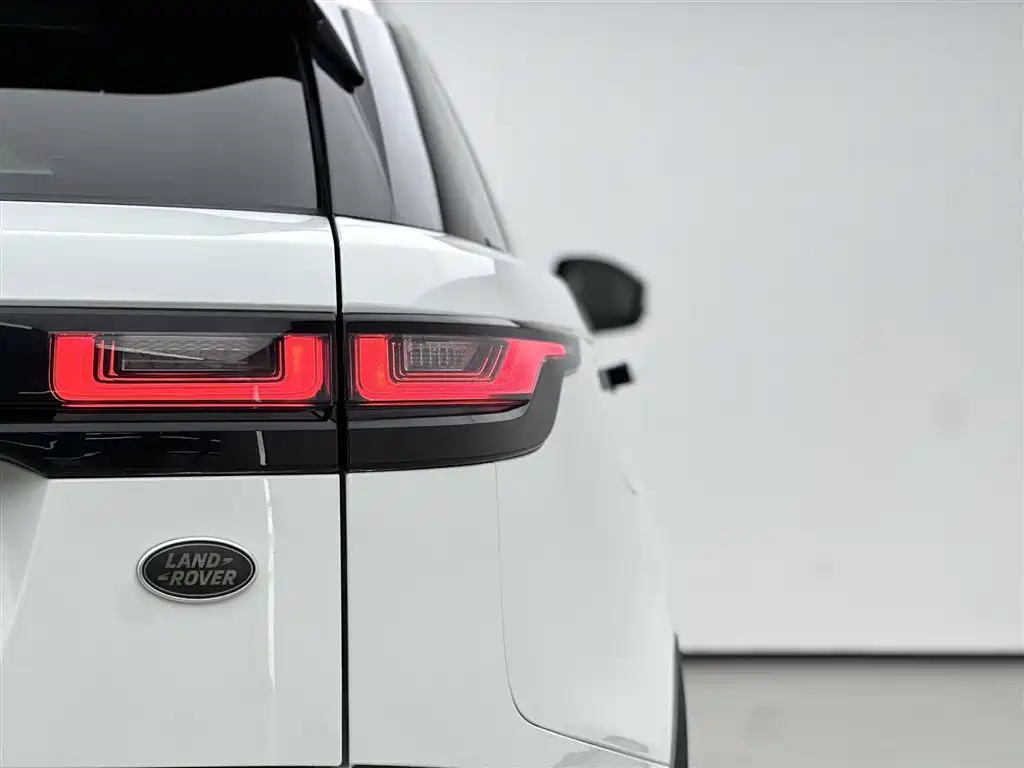 Land Rover Velar 2020 — фото 16