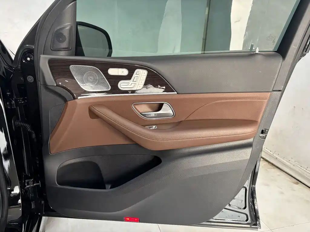 Mercedes-Benz GLE 2025 — фото 25