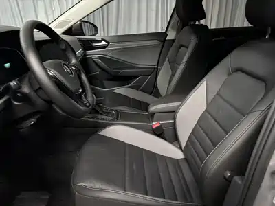 Volkswagen Sagitar 2022