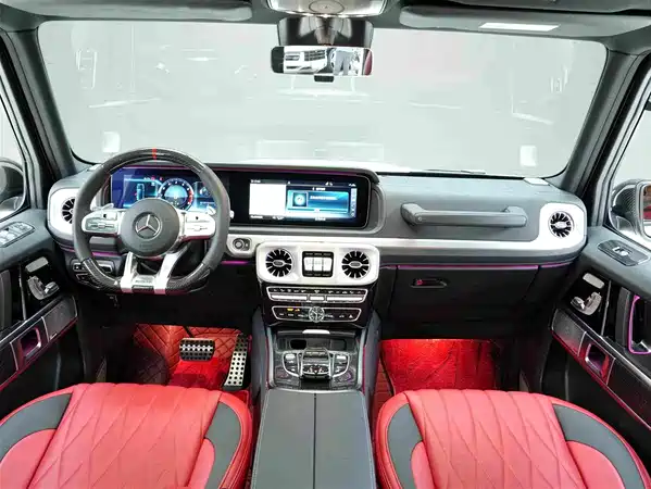 Mercedes-Benz G-Class 2024