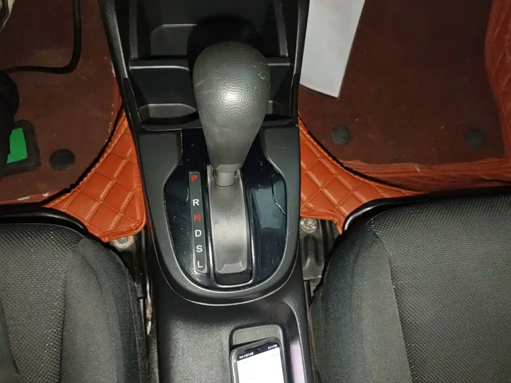 Honda Fit 2017 — фото 14
