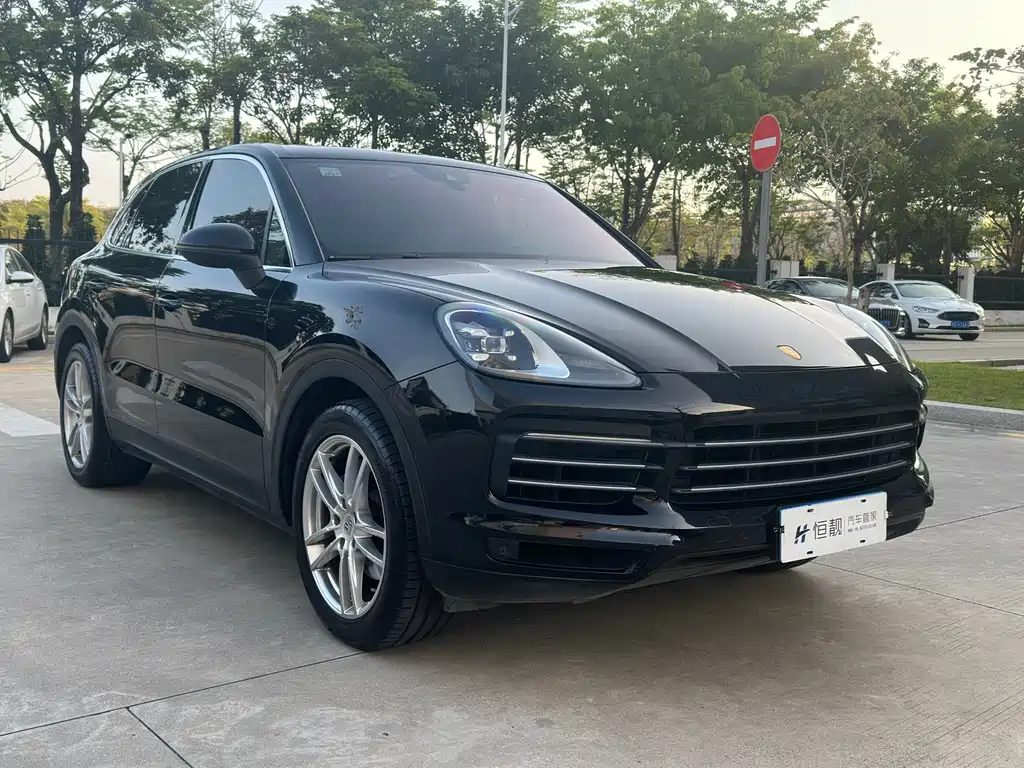 Porsche Cayenne 2019 — фото 3