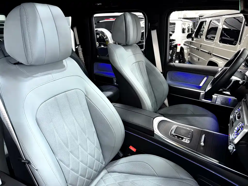 Mercedes-Benz G-Class 2025 — фото 10