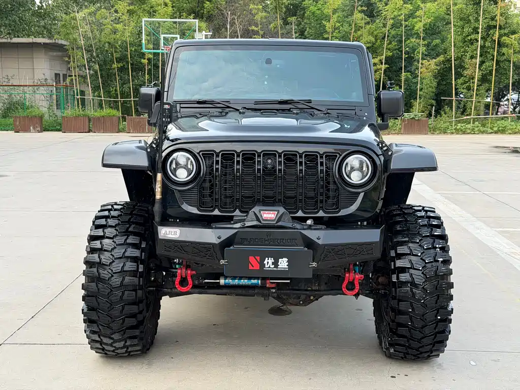 Jeep Wrangler 2014 — фото 2