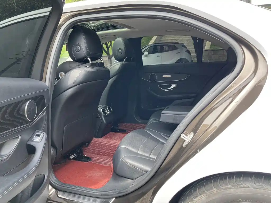 Mercedes-Benz C-Class 2016