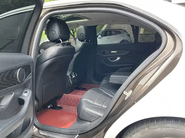 Mercedes-Benz C-Class 2016