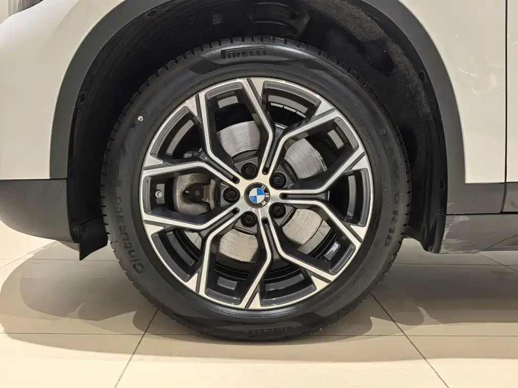 BMW X1 2022 — фото 9