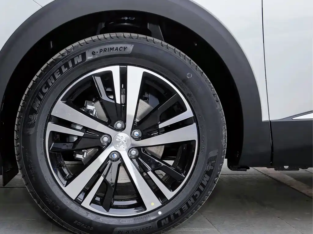 Peugeot 4008 2018 — фото 10