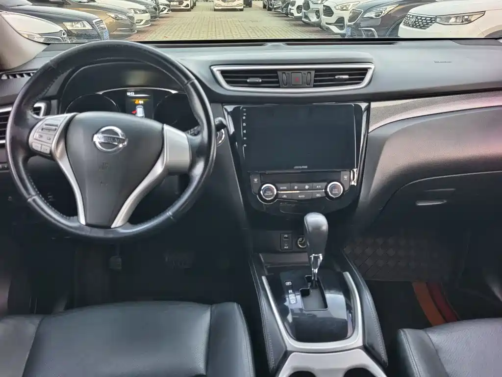 Nissan X-Trail 2014