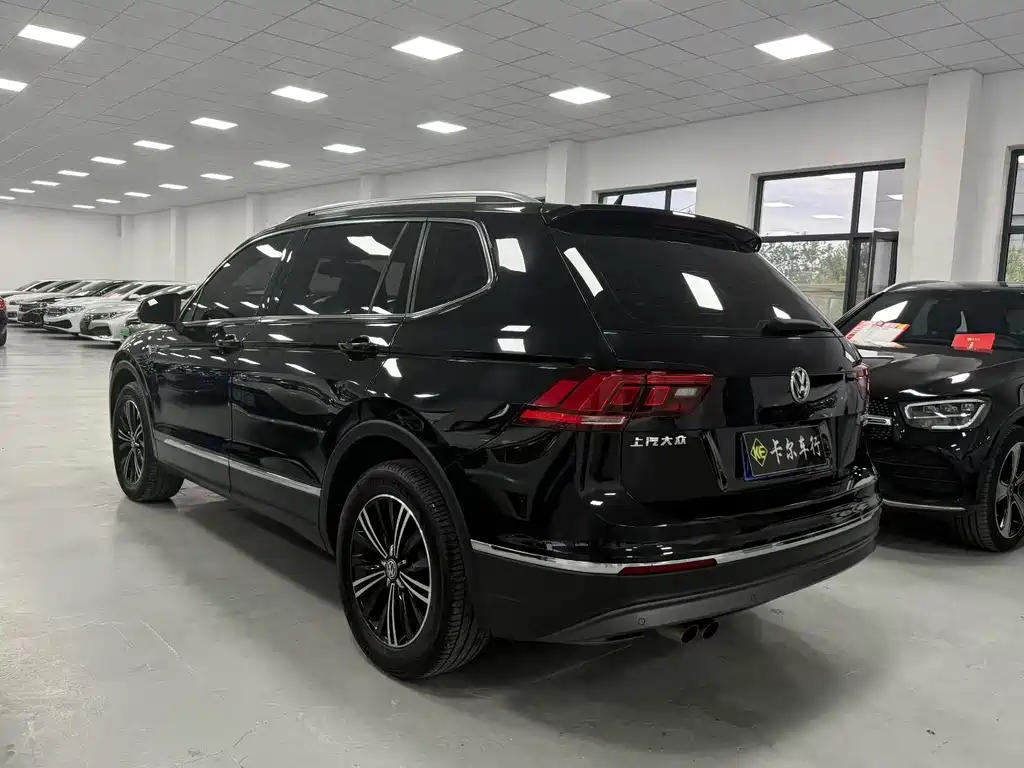 Volkswagen Tiguan L 2020