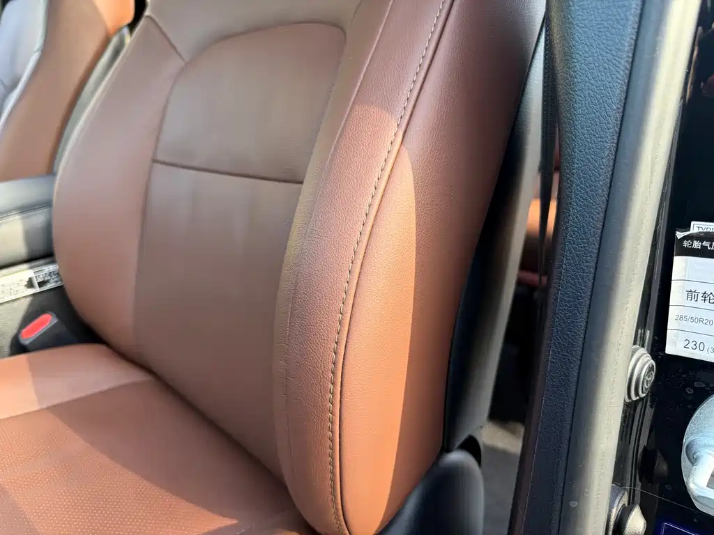 Toyota Land Cruiser 2020 — фото 18
