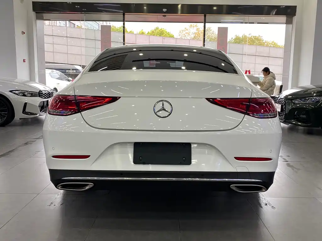 Mercedes-Benz CLS 2020 — фото 4