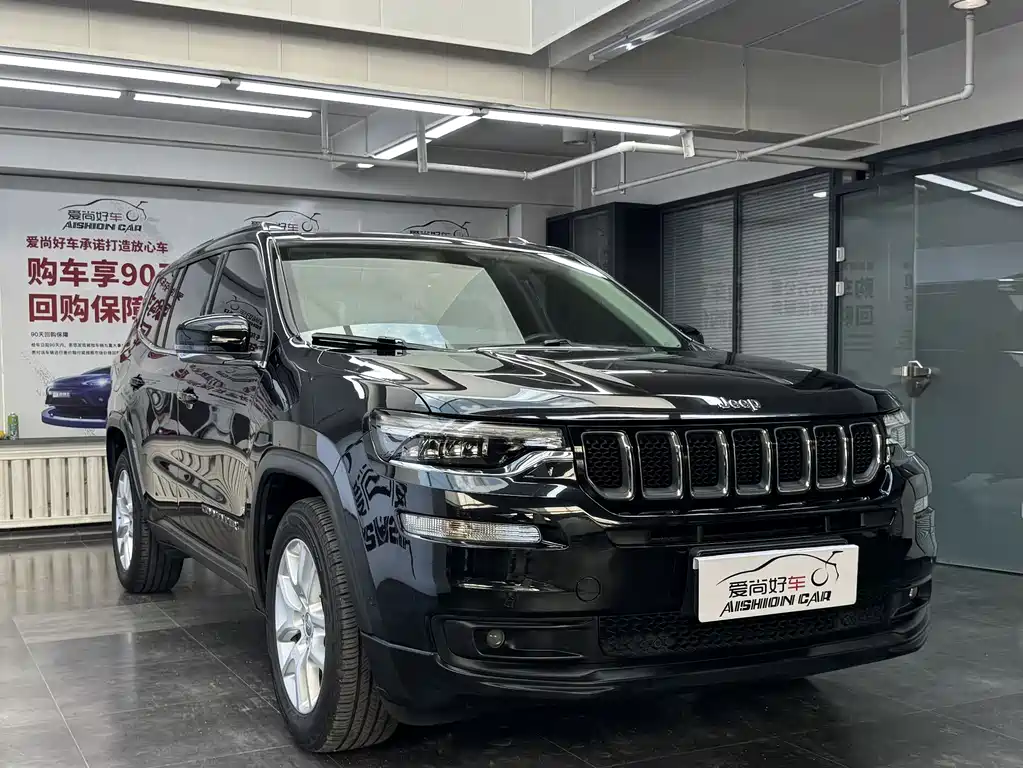 Jeep Commander 2019 — фото 3
