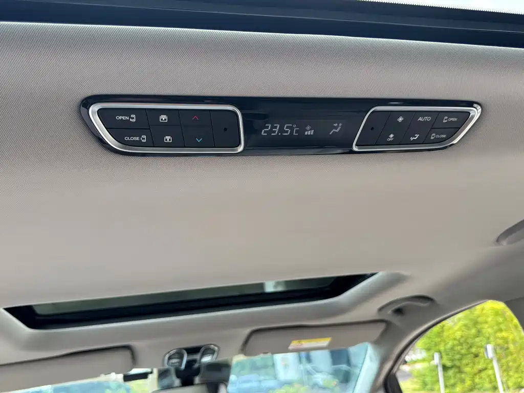 GAC Motor Trumpchi M8 2024 — фото 20